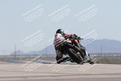 media/Oct-04-2025-CVMA (Sat) [[408bcdd6e4]]/Race 7- Formula 40 MW and LW/